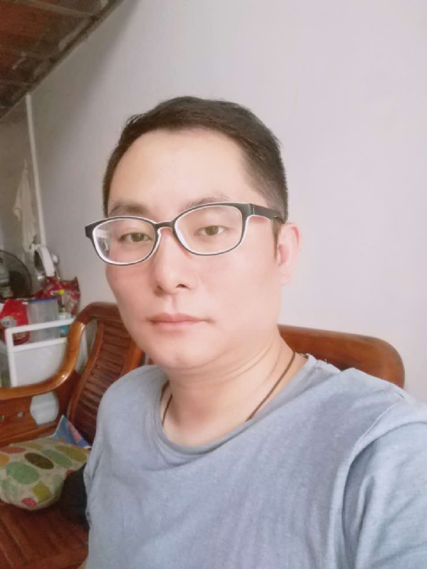 流星的尾巴的第一张照片--南平相亲网