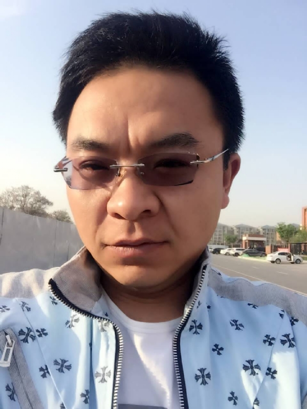 执着的等待的第一张照片--南平相亲网