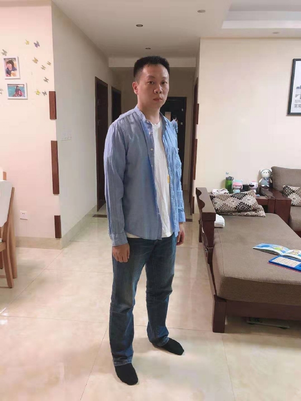 以勒的第一张照片--南平相亲网