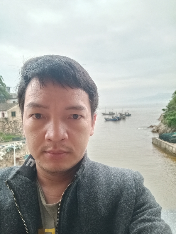 啊亮的第一张照片--南平相亲网