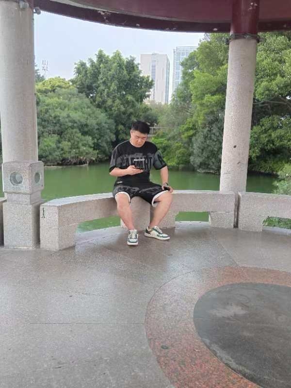 不善挽留的第一张照片--南平相亲网